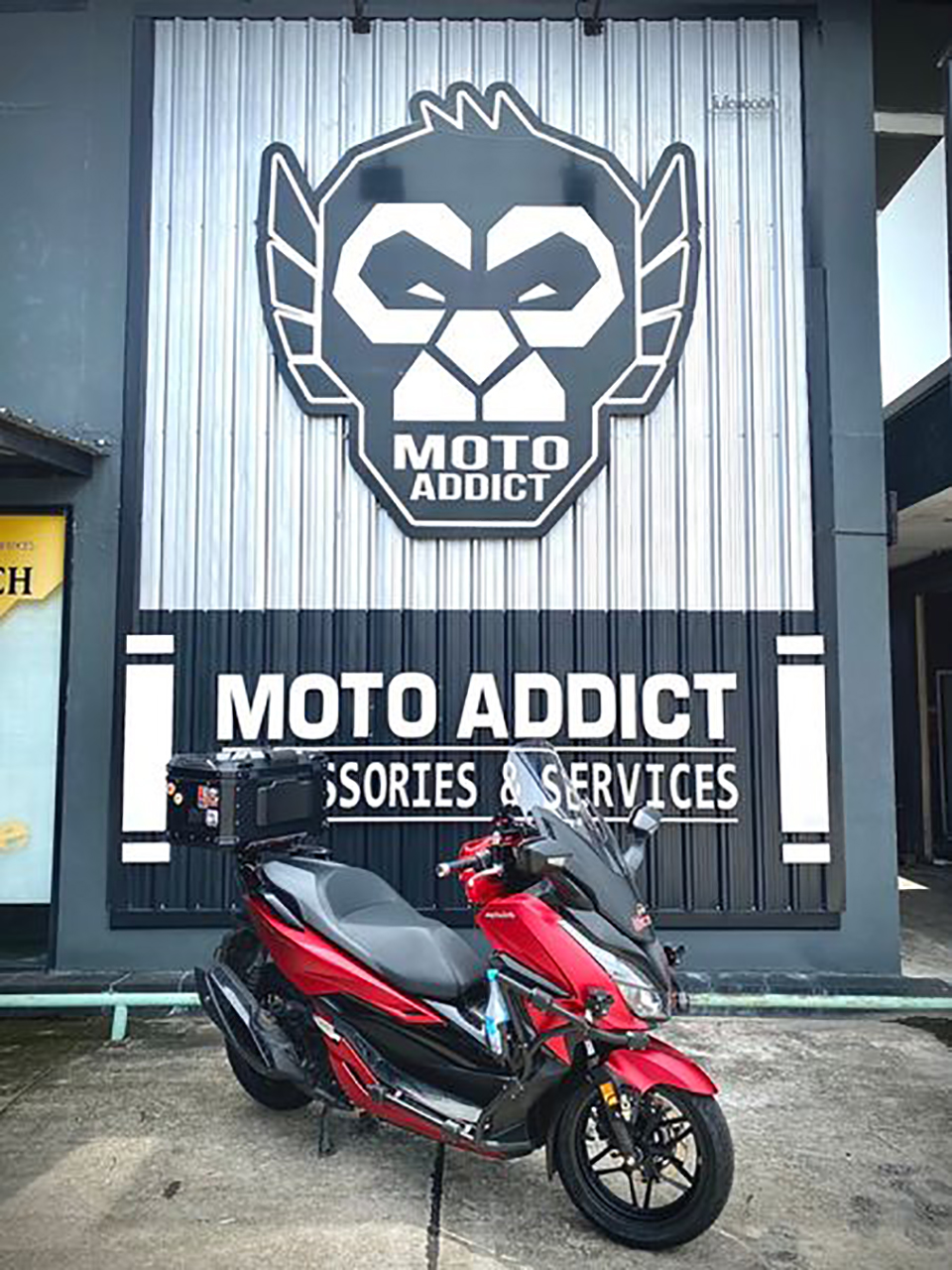 Pirelli Angel Scooter กับเจ้า Forza350