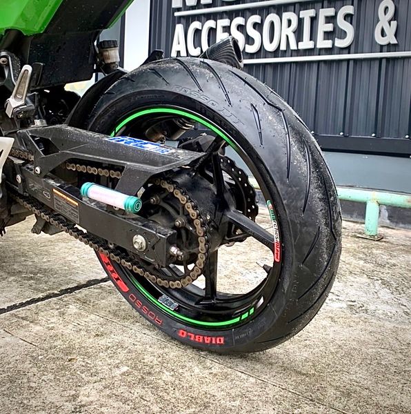 NINJA 400 เปลี่ยนยางหลัง ..Pirelli Diablo Rosso lll 150/60-R17