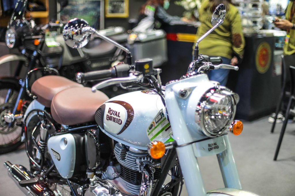 โมเดลสุดฮอต Classic 350 โมเดลสุดฮอต Classic 350
