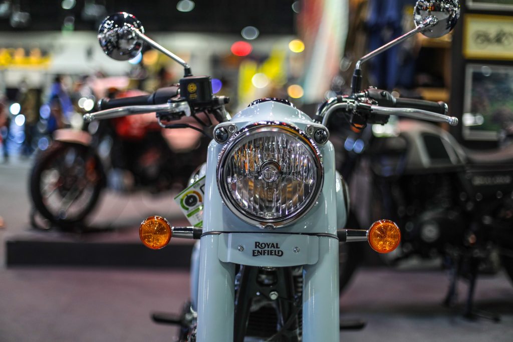 โมเดลสุดฮอต Classic 350 โมเดลสุดฮอต Classic 350