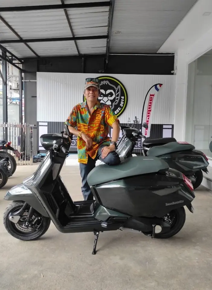 รวมพลชาว Lambretta X300