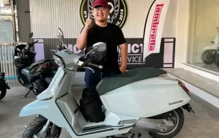 ไม่ต้องมีหรอกเก้าอี้ ถ้า Lambretta X300