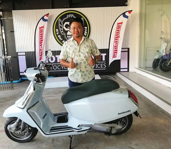 ส่งมอบกันรัวๆอีกแล้ว กับ Lambretta X300