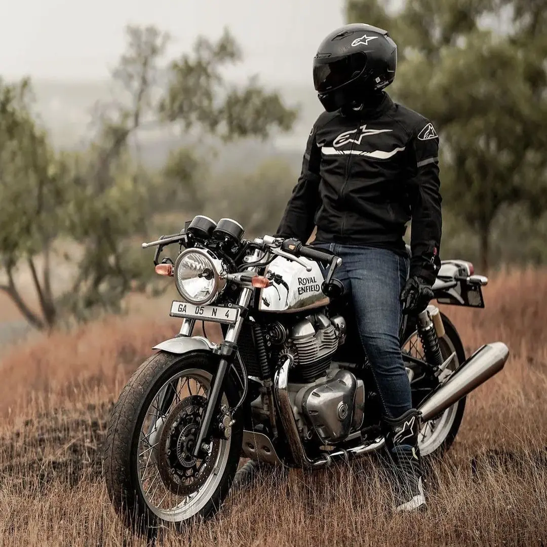 และนี่คือบทสรุปของผู้ที่ชื่นชอบ Royal Enfield จากทั่วโลก รวบรวมมาให้ในโพสต์เดียว