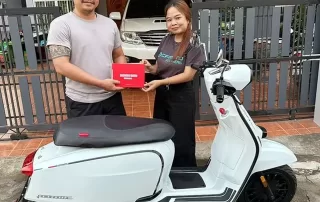 ส่งมอบถึงหน้าบ้านอีกคัน ส่งท้ายวันสิ้นเดือน กับ 𝙇𝙖𝙢𝙗𝙧𝙚𝙩𝙩𝙖 V200 SPECIAL สีฮิตจริงๆนะ😁😁 ขอ ขอบคุณ ทุกการสนับสนุนนะคะ