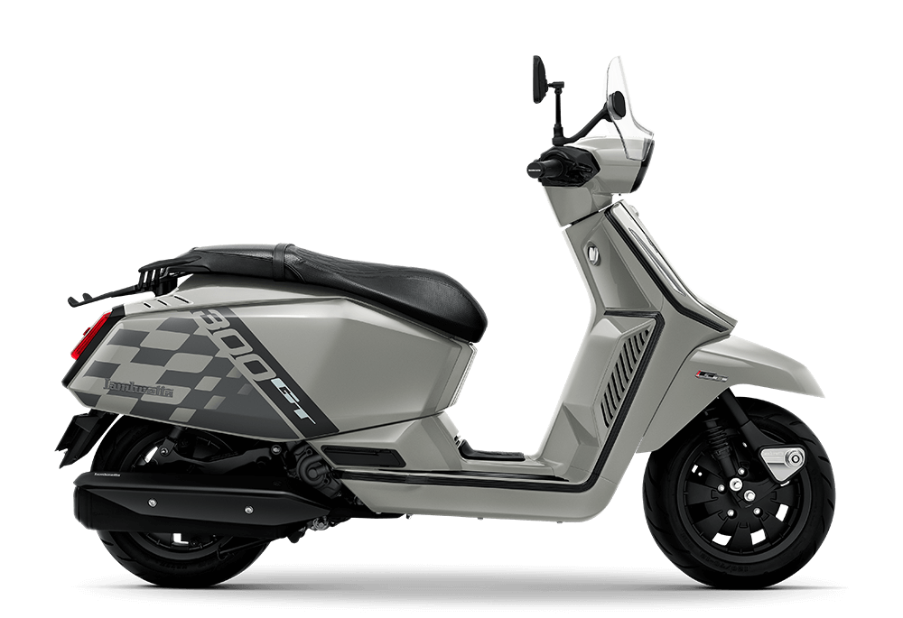 New Lambretta-X300-GT Light Grey: สีเทาอ่อนเรียบหรู ตัดกับเส้นสาย Black Trim รอบคันอย่างลงตัว ช่วยขับให้รถดูคมชัด โดดเด่น และทันสมัยในทุกมุมมอง New Lambretta-X300-GT Light Grey: สีเทาอ่อนเรียบหรู ตัดกับเส้นสาย Black Trim รอบคันอย่างลงตัว ช่วยขับให้รถดูคมชัด โดดเด่น และทันสมัยในทุกมุมมอง